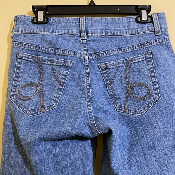 Riders by Lee Mid-Rise straight Boot Cut Jeans Size 8P - Picture 5 of 10